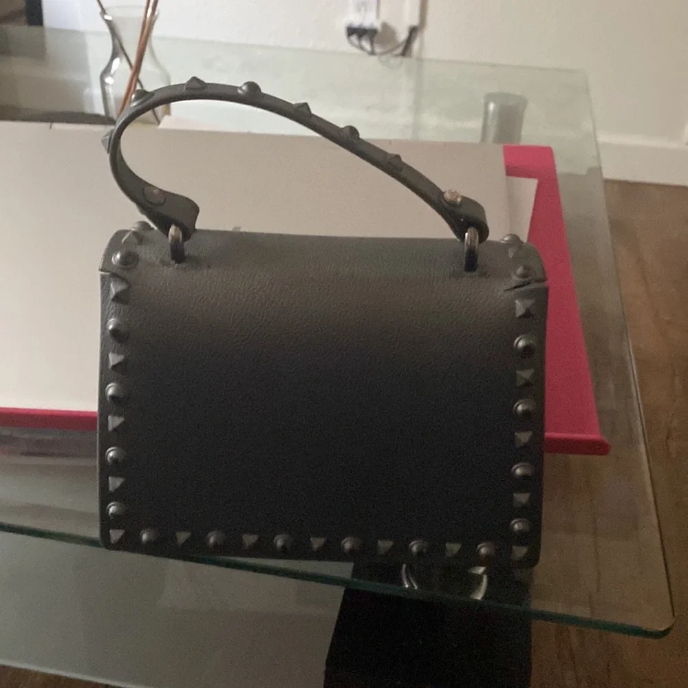 Purse - Picture 2 of 5